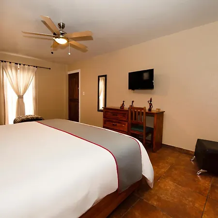 La Casona Tequisquiapan Hotel&Spa-3